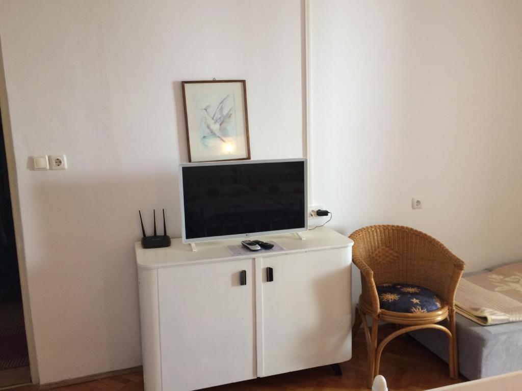 Apartman I Sobe Marijana ราบ ภายนอก รูปภาพ
