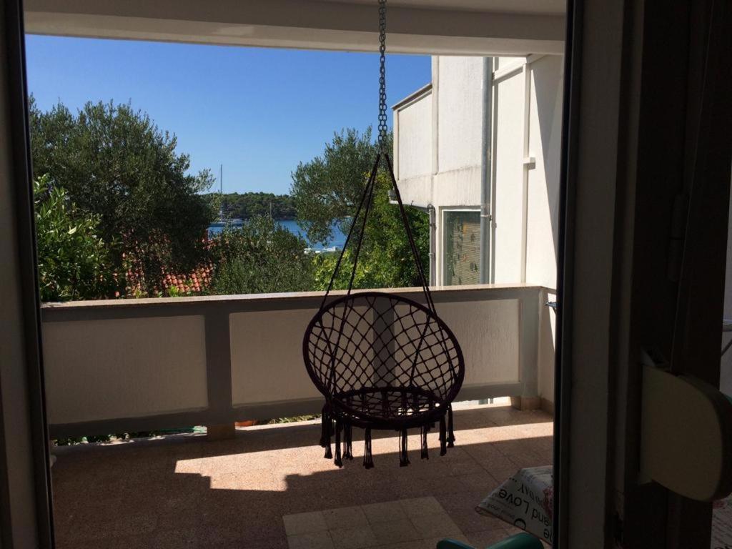 Apartman I Sobe Marijana ราบ ภายนอก รูปภาพ